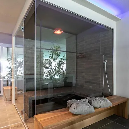 Valarin Roma, Luxury & Wellness,